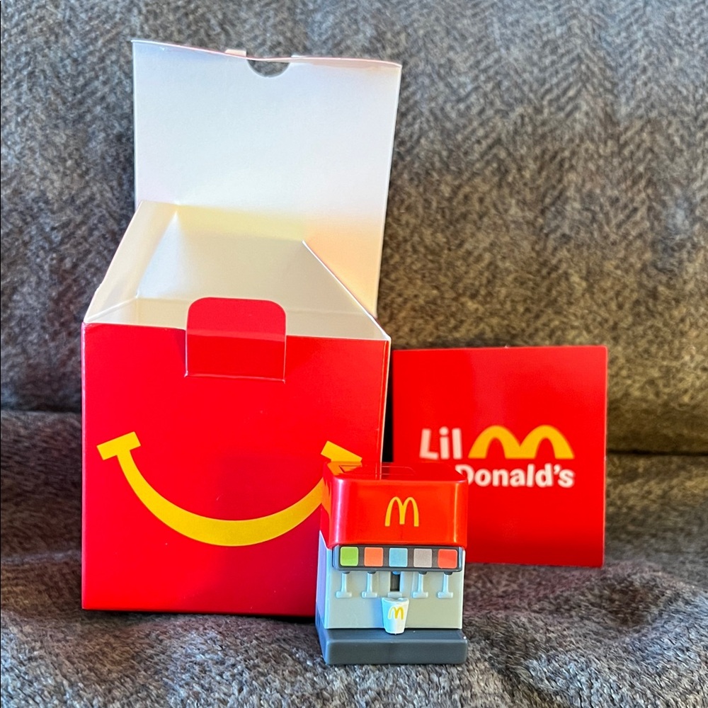 Lil McDonald’s Happy Meal Drink Dispenser, #05